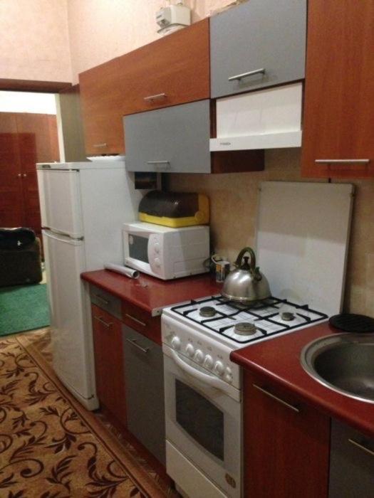 Уютная Двухкомнатная Квартира אומן מראה חיצוני תמונה